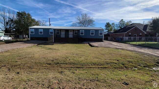 Building Photo - 2723 Covey Ln Rental