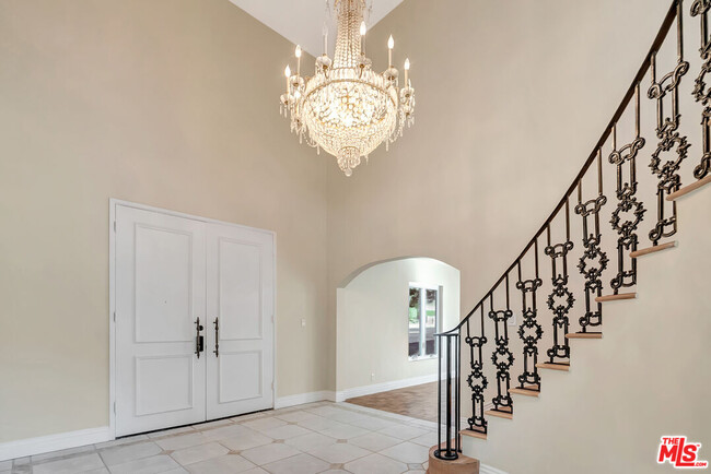 Photo - 16608 Park Ln Cir