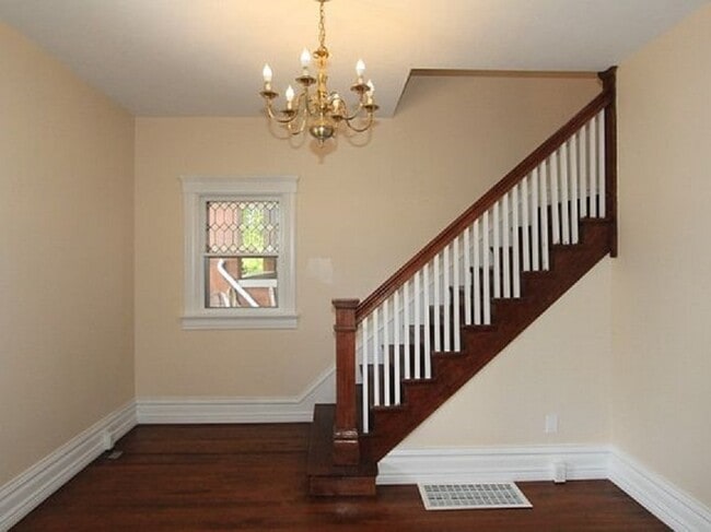 Photo - 775 E 3rd Ave