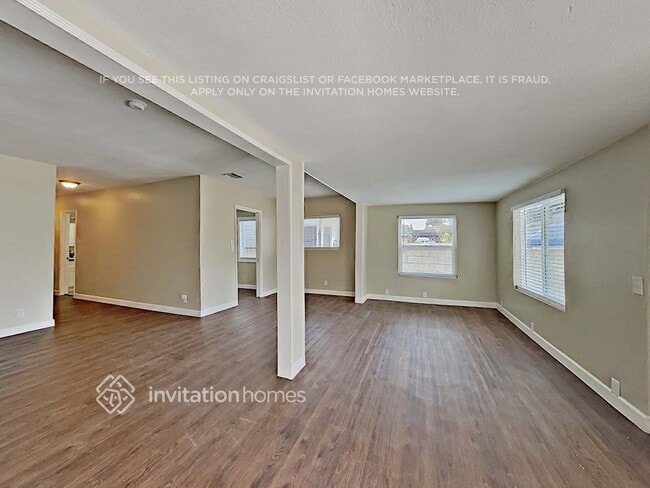 Photo - 6952 Donna Ave