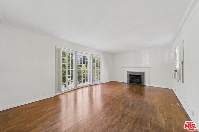 Photo - 1284 S Beverly Glen Blvd