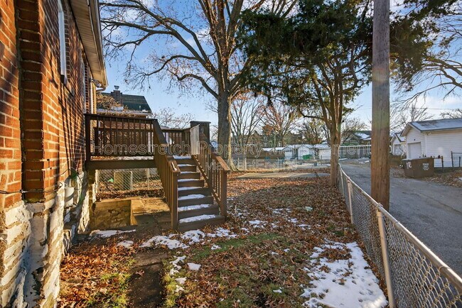 Photo - 4762 Alma Ave