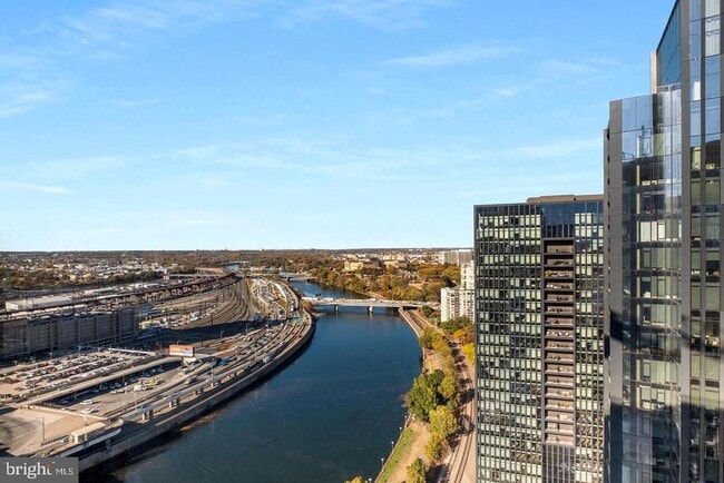 Building Photo - 2301 John F Kennedy Blvd Rental