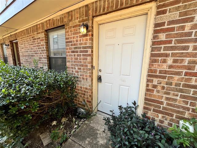 Building Photo - 3047 Olympia Dr Rental