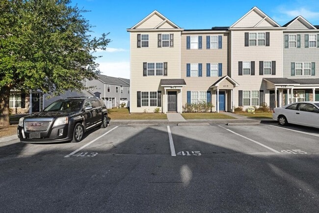 Photo - Great Townhome! City Limits! Carolina Forest!
