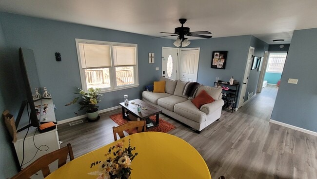 Photo - 400 N Third Ave