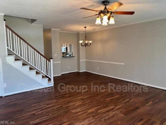 Photo - 2460 Dillingham Rd