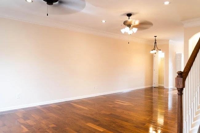 Living Room - 1709 Cherokee Rd