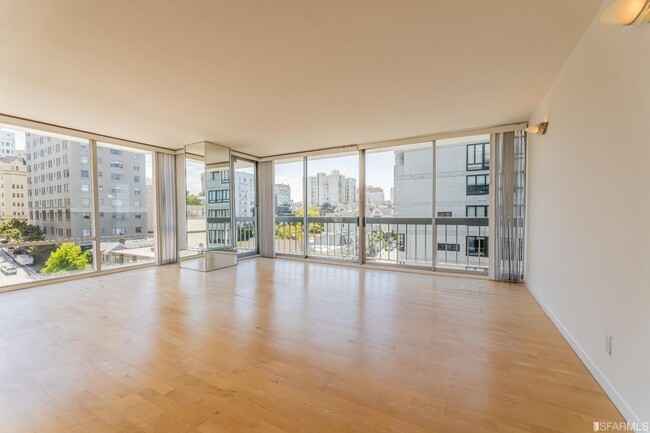 Photo - 1998 Broadway Condo