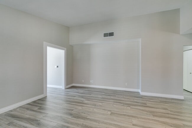 Photo - Beautiful Upgraded 3 Bedroom Home in Southwest Las Vegas!