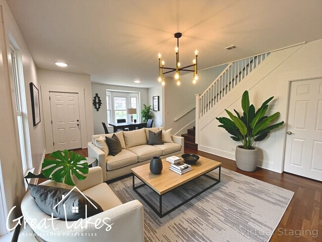 Photo - Lovely 4 Bedroom 2 Bathroom now available ...
