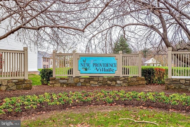 Photo - 7761 Inversham Dr Unit 252