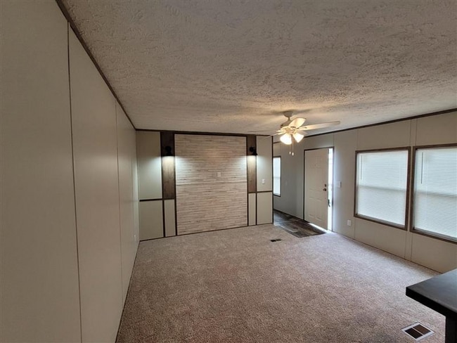 Photo - 3611 Rice Mine Rd NE