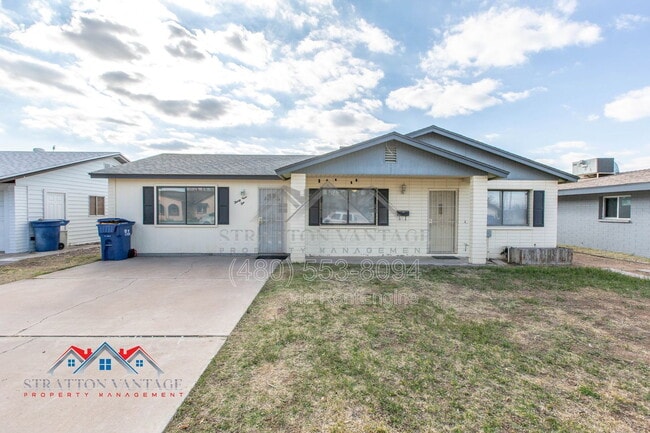 Building Photo - 3410 S Cutler Dr