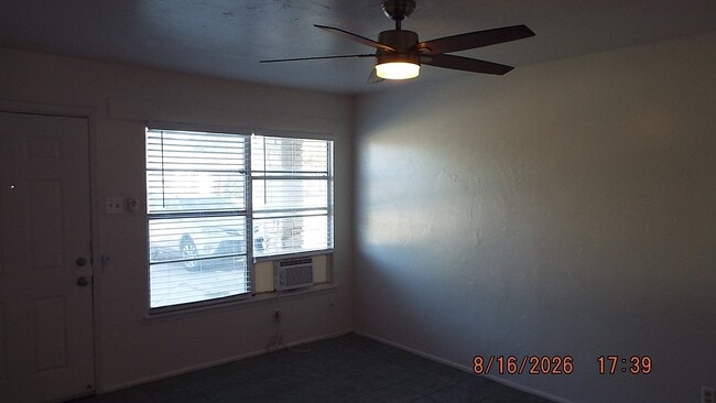 807 Stonegate Dr