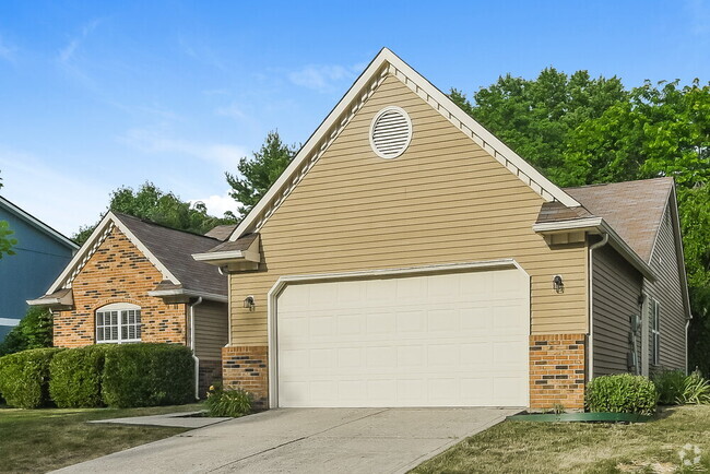 Building Photo - 7667 Bayridge Dr Rental