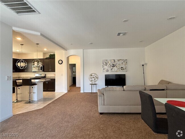 Building Photo - 7777 S Westwind Rd Rental