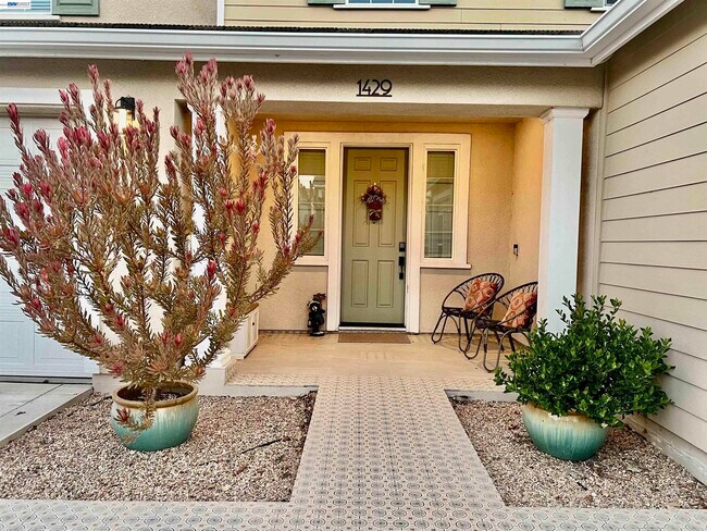 Photo - 1429 Wilshire Ave