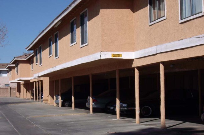 Photo - Sonterra Apartments