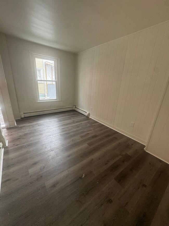 Photo - Beautifully Remodeled 4-bedroom Home located in Allentown