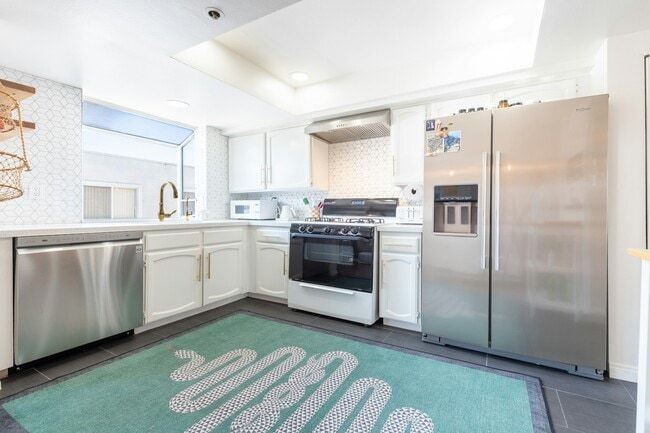 Photo - 1001 Figueroa Terrace