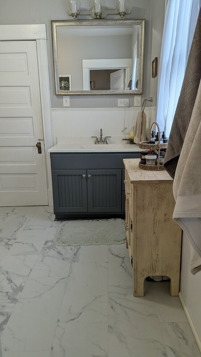 Photo - 1534 Jefferson St NE Unit 2