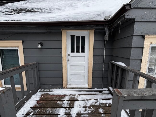 Photo - 523 S Mill St