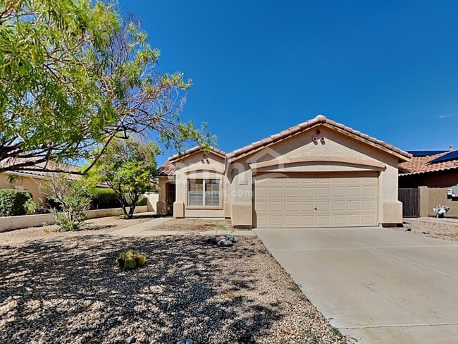 Building Photo - 10778 W Louise Dr Rental