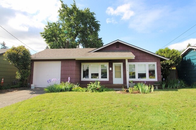 Building Photo - Beautifully Updated 3 Bedroom 1-Level Home – SE PDX