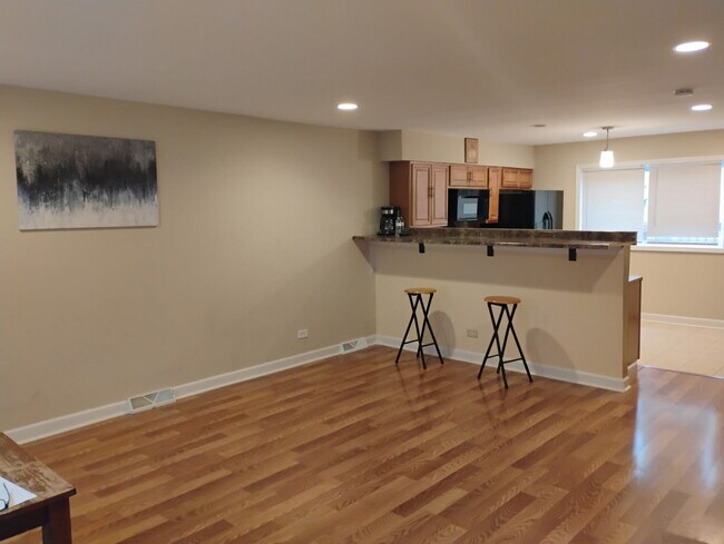 Photo - 9501 Sumac Rd