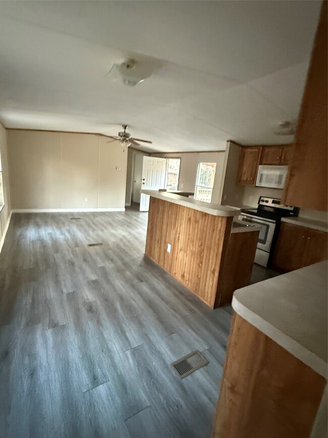 Photo - 144 Private Road