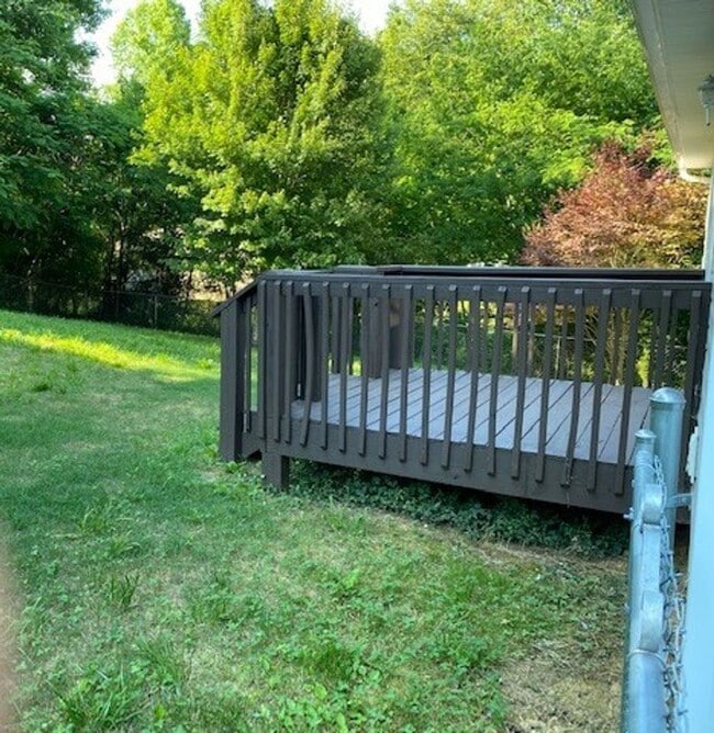 Photo - Knoxville 37920 - 3 bedroom, 2 bath home with fenced yard- Contact Ed Johnson (865) 924-5045