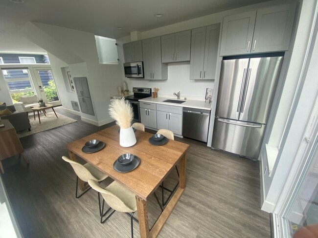 3506 South Edmunds Street Unidad A
