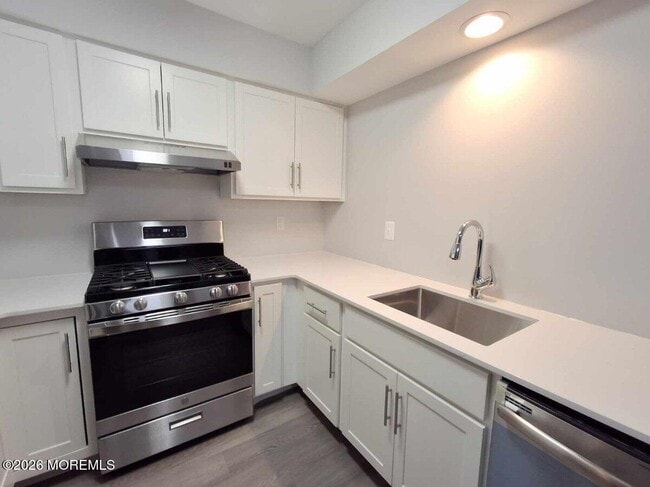 Photo - 123 Northampton Dr