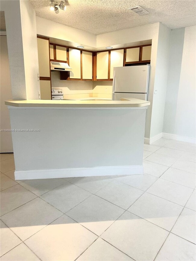 Photo - 3390 Pinewalk Dr N Unit 1024