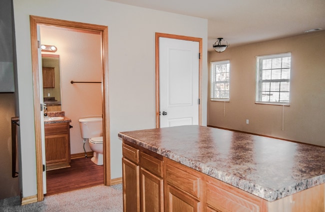 Photo - 2864 W Lakewood Dr