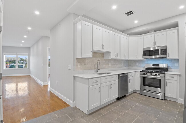 Photo - 311-315-315 West Side Ave Unit 308