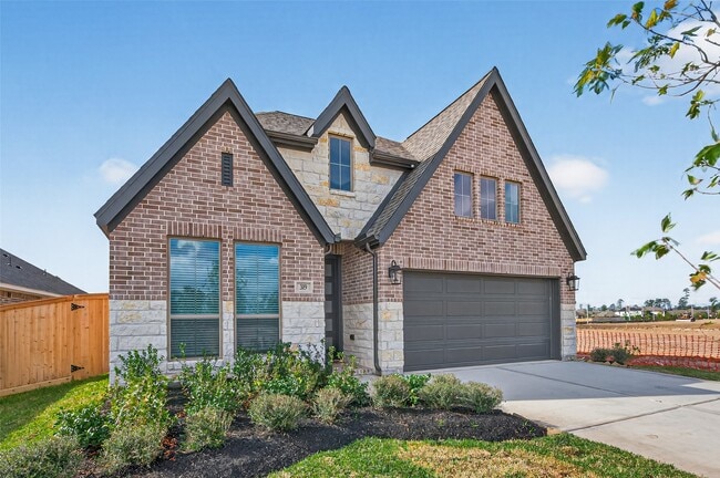 Building Photo - 319 Silver Sage St