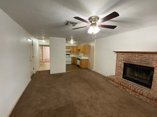 Photo - Cute 1 bed 1 bath Townhome Unidad B
