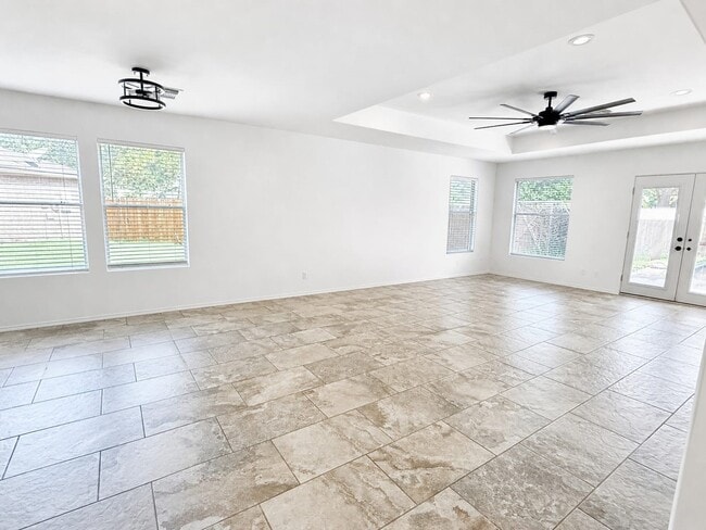 Photo - 1011 Backland Ct