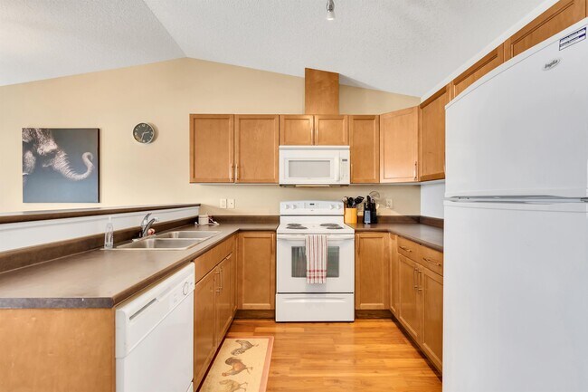 Photo - 9306 93 St Unité 201