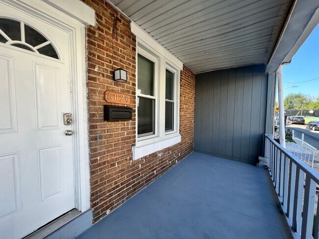 Photo - 3b/1.5b House Section 8 only.