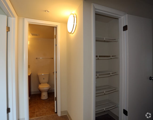 Spring Valley Apartments Lexington Park, MD