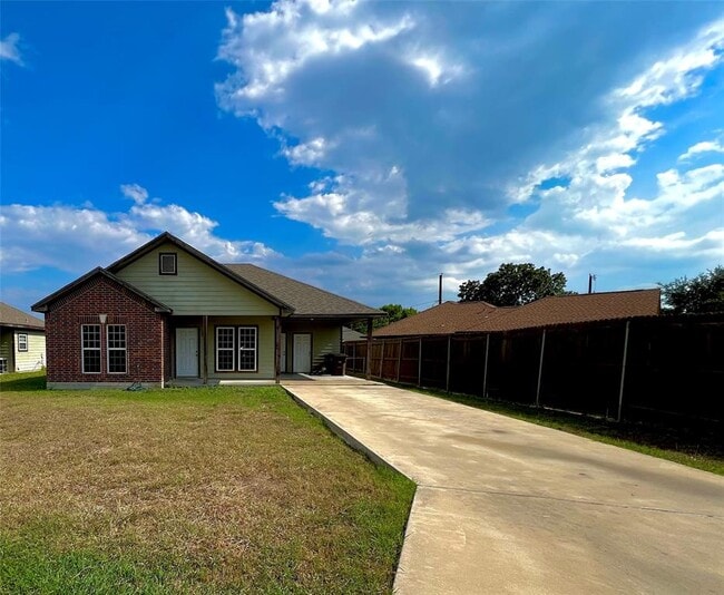 Building Photo - 1295 Harper Trl Rental