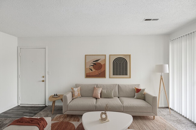 Photo - Kimberly Club Apartments