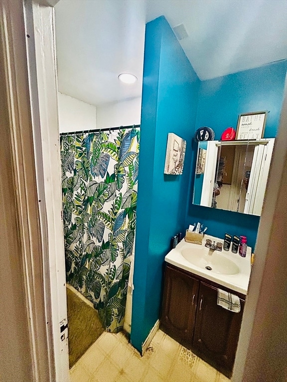 211 Vernon St Unit 1