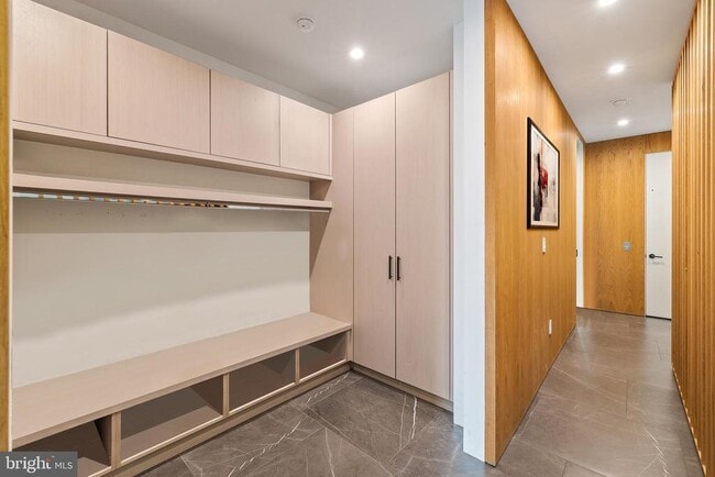 Photo - 1727 Delancey St