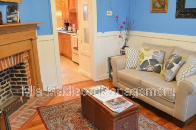 Photo - 547 E Macon St