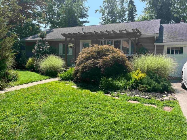 Building Photo - 308 Steven Dr