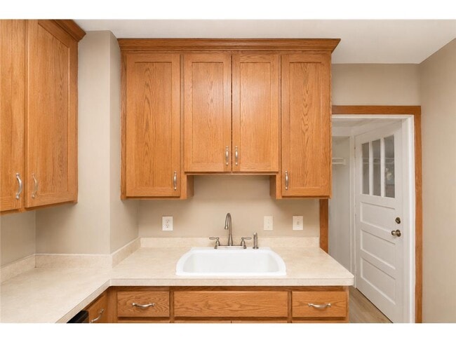 Photo - 3434 N Thomas Ave